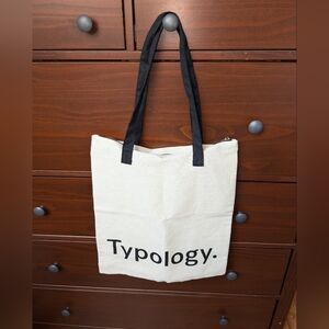 Typology tote bag with zipper NWOT
